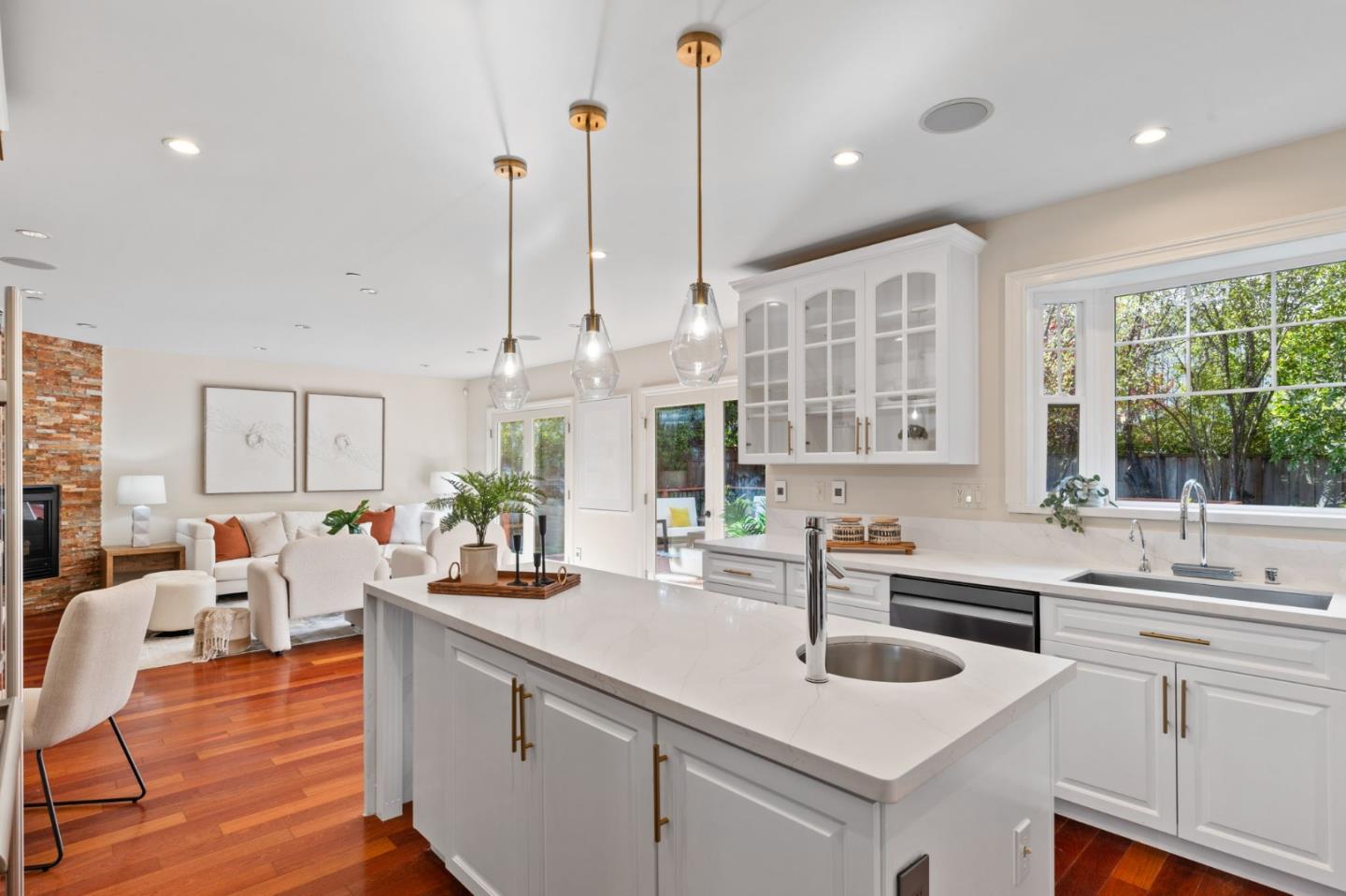 Detail Gallery Image 12 of 35 For 2124 Oakley Ave, Menlo Park,  CA 94025 - 5 Beds | 4 Baths