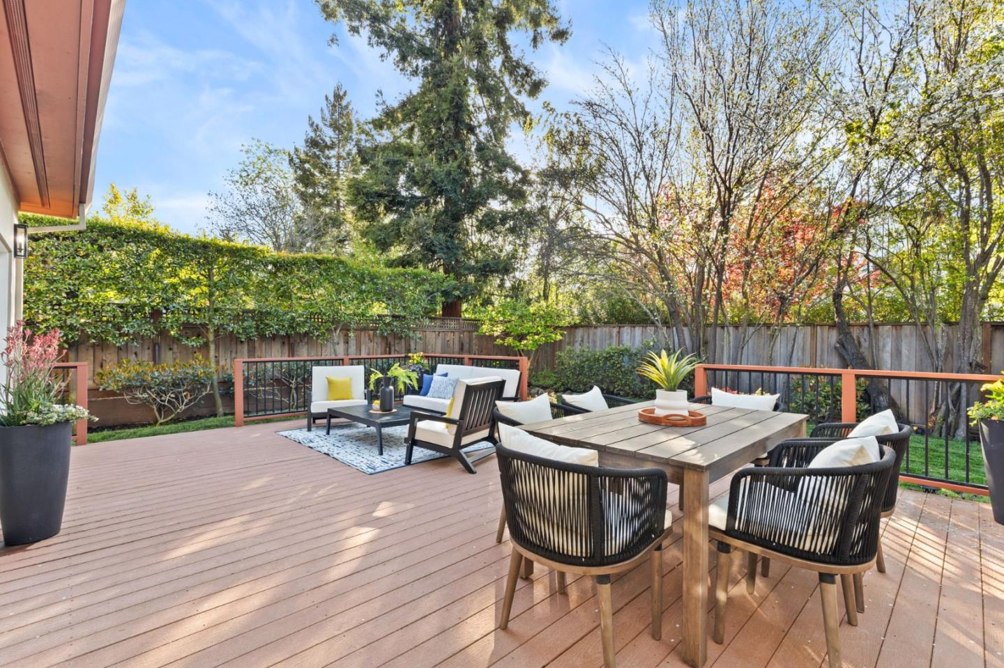 Detail Gallery Image 32 of 35 For 2124 Oakley Ave, Menlo Park,  CA 94025 - 5 Beds | 4 Baths