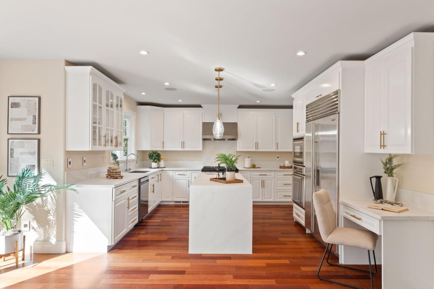 Detail Gallery Image 4 of 35 For 2124 Oakley Ave, Menlo Park,  CA 94025 - 5 Beds | 4 Baths