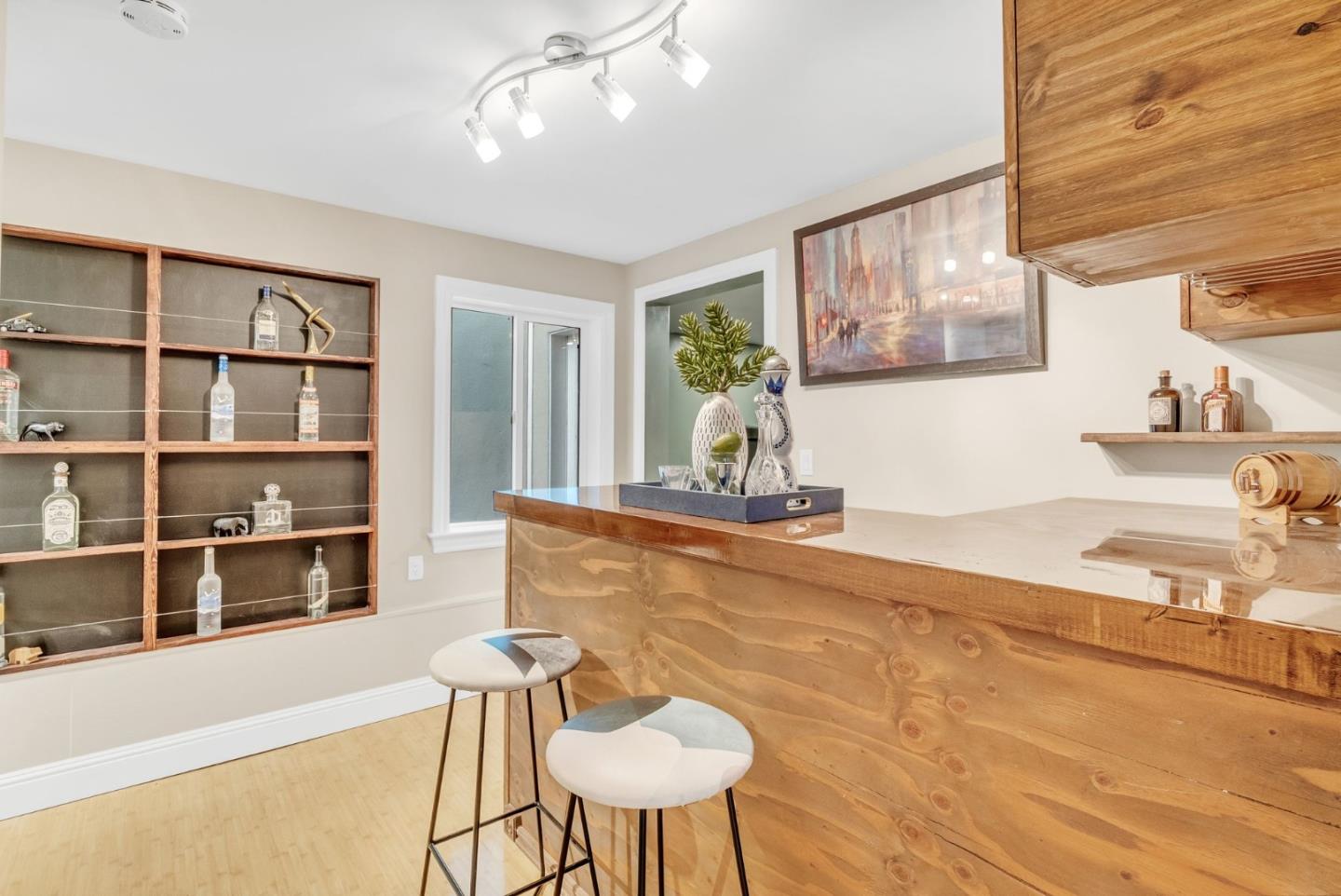 Detail Gallery Image 69 of 96 For 1851 21st Ave, San Francisco,  CA 94122 - 5 Beds | 6/1 Baths