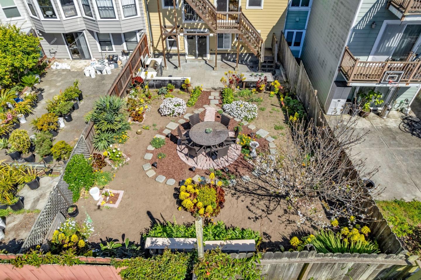 Detail Gallery Image 92 of 96 For 1851 21st Ave, San Francisco,  CA 94122 - 5 Beds | 6/1 Baths