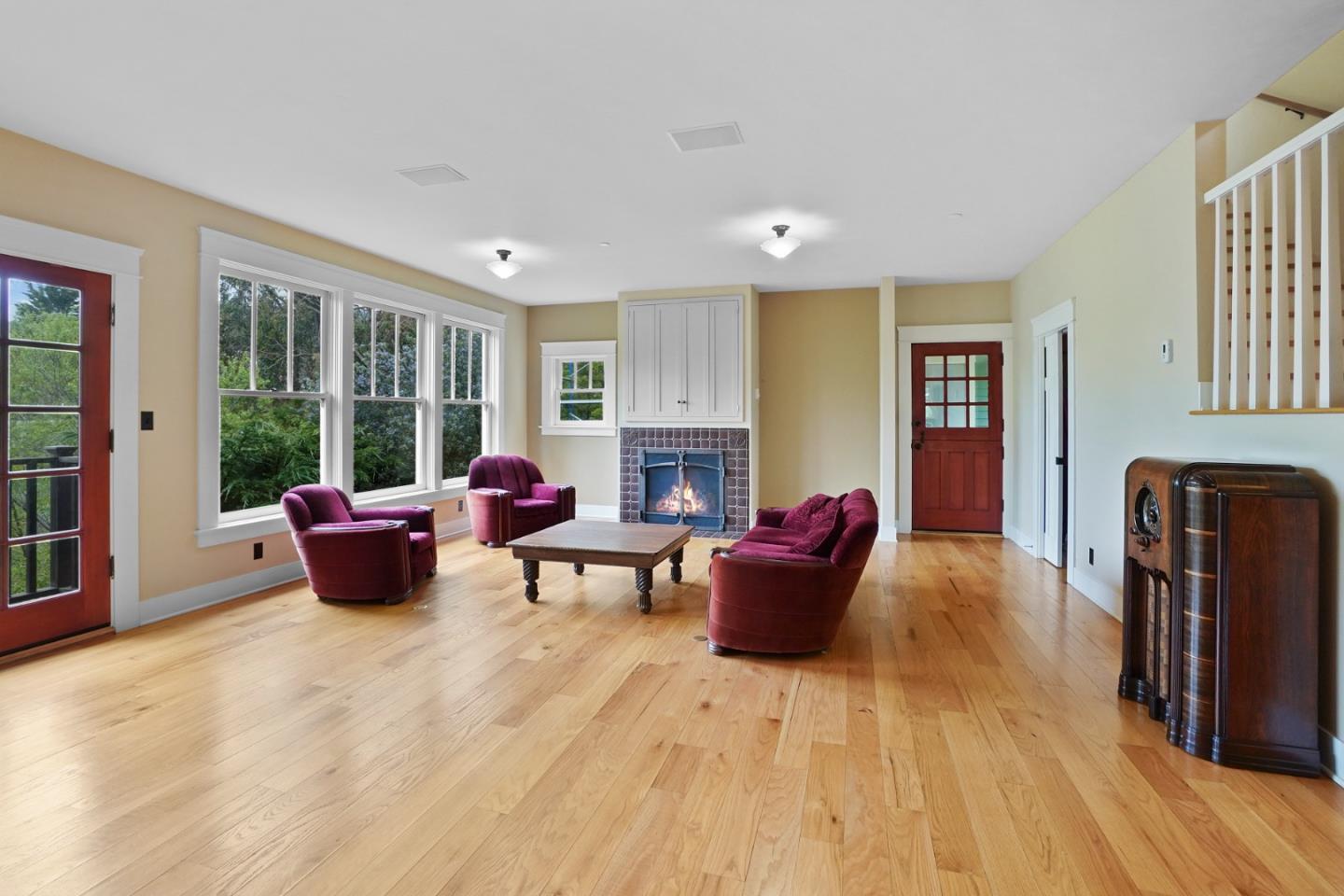 Detail Gallery Image 11 of 80 For 385 Miramar Dr, Half Moon Bay,  CA 94019 - 4 Beds | 3 Baths