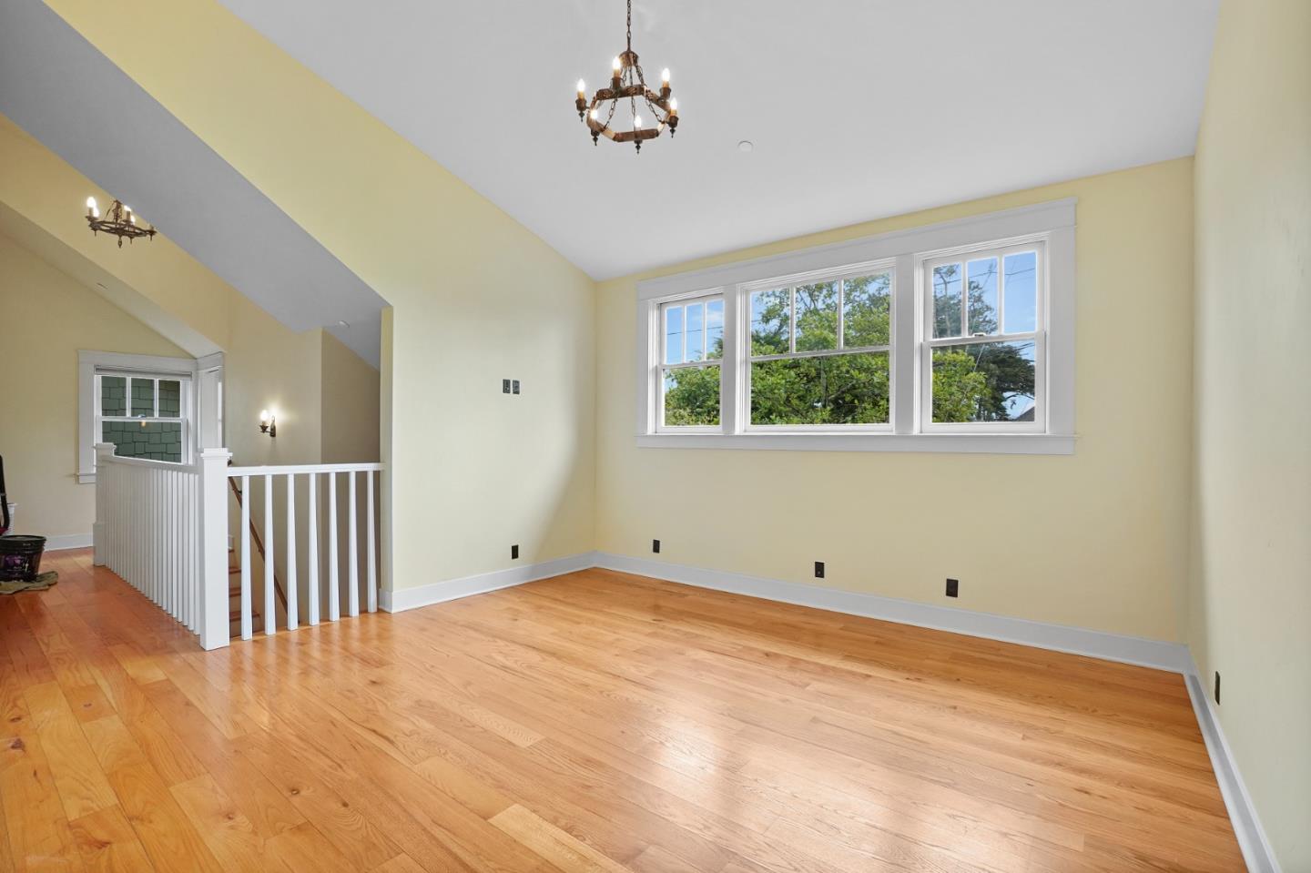 Detail Gallery Image 30 of 80 For 385 Miramar Dr, Half Moon Bay,  CA 94019 - 4 Beds | 3 Baths