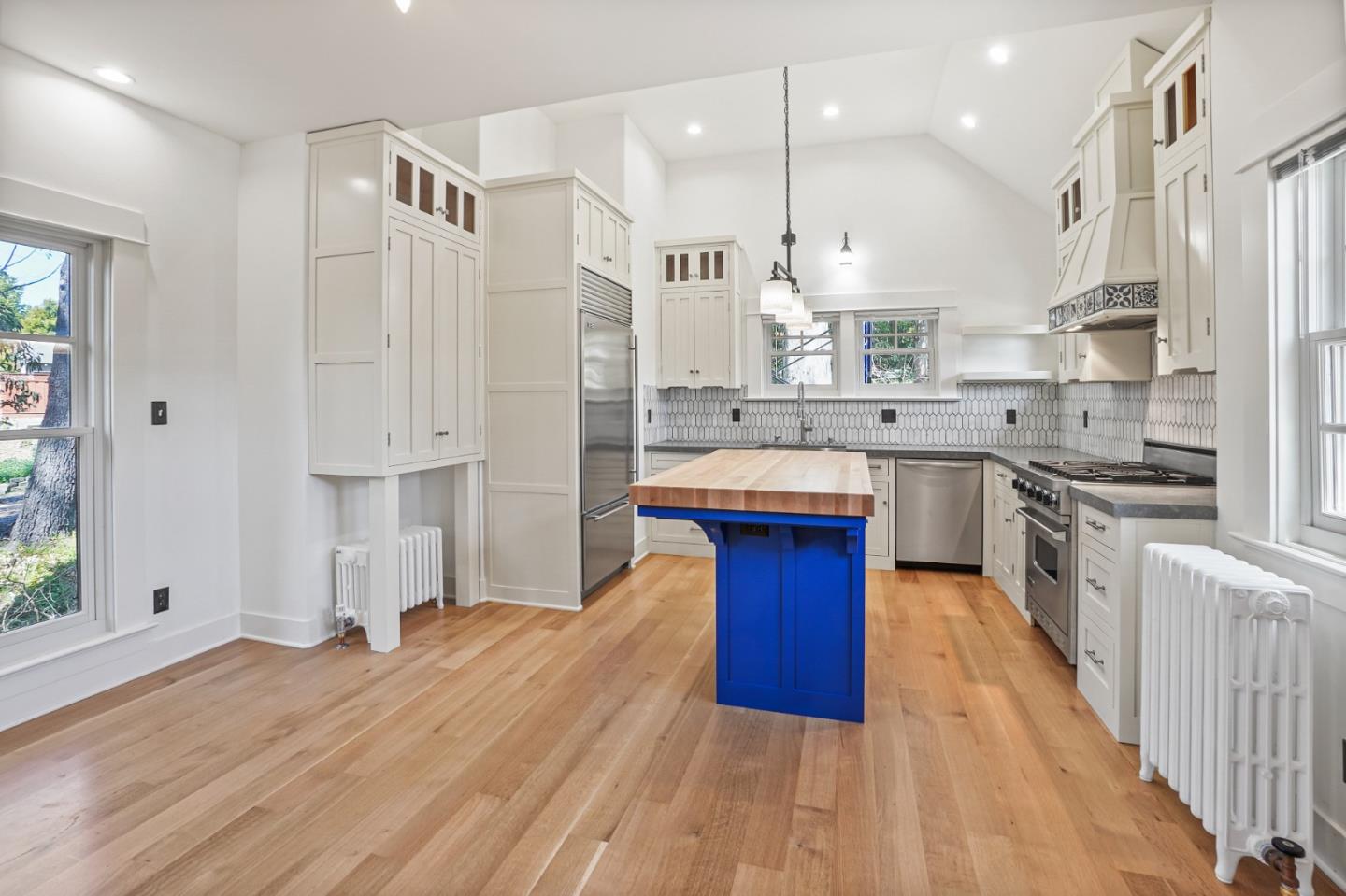 Detail Gallery Image 66 of 80 For 385 Miramar Dr, Half Moon Bay,  CA 94019 - 4 Beds | 3 Baths