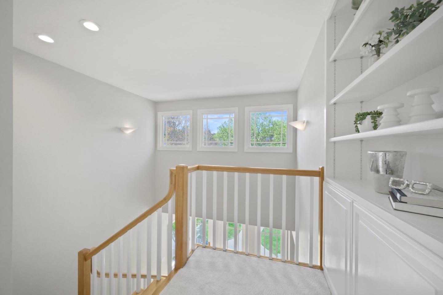 Detail Gallery Image 27 of 67 For 1249 Oak St, San Mateo,  CA 94402 - 3 Beds | 3 Baths