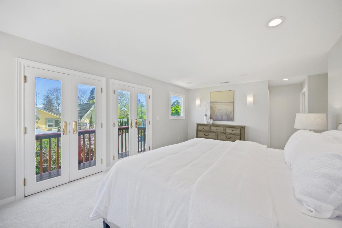Detail Gallery Image 31 of 67 For 1249 Oak St, San Mateo,  CA 94402 - 3 Beds | 3 Baths