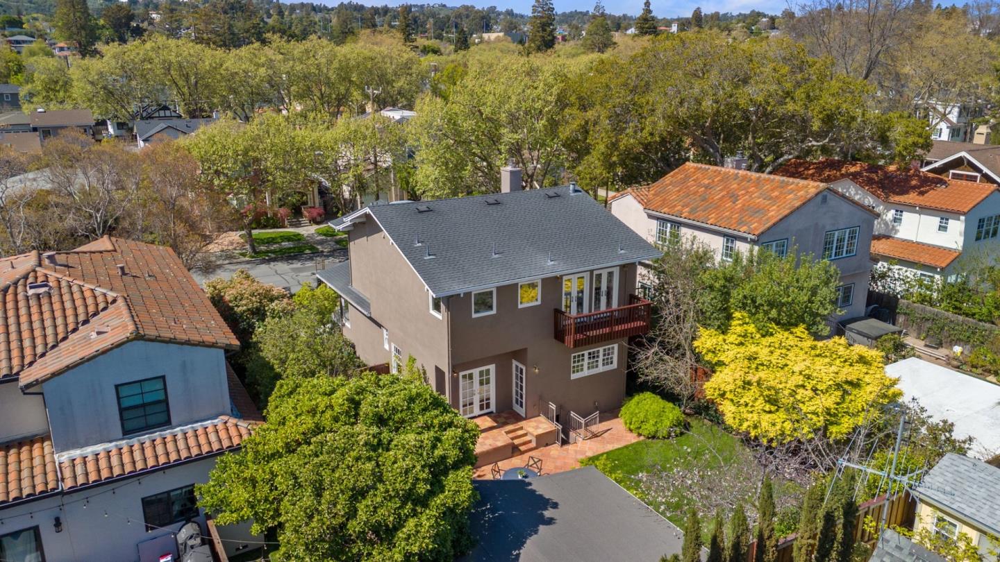 Detail Gallery Image 44 of 67 For 1249 Oak St, San Mateo,  CA 94402 - 3 Beds | 3 Baths
