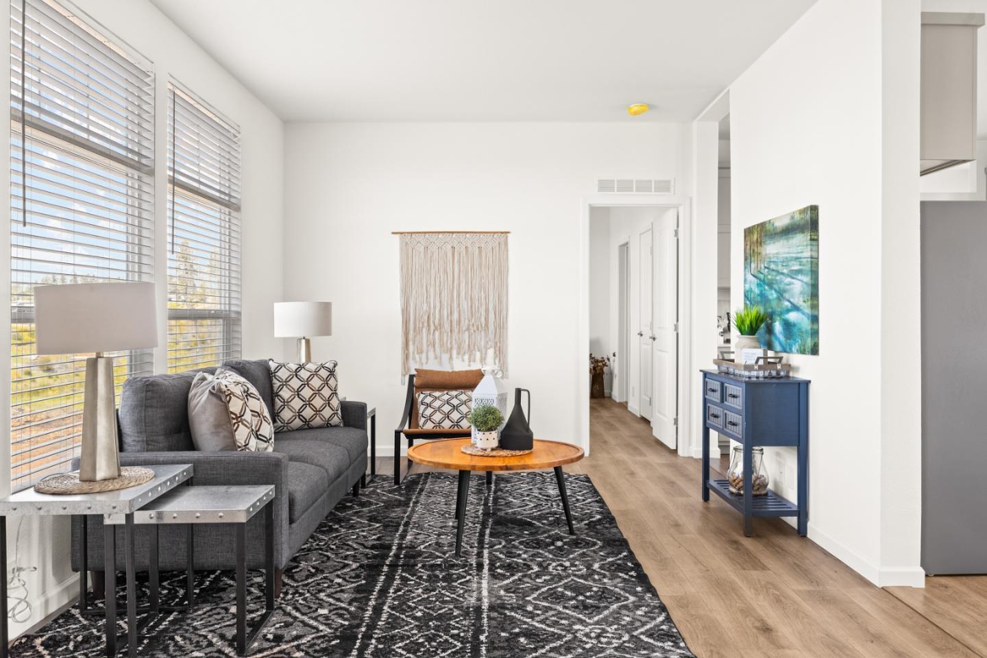 Detail Gallery Image 4 of 21 For 5902 Pine View Dr, Paradise,  CA 95969 - 2 Beds | 2 Baths