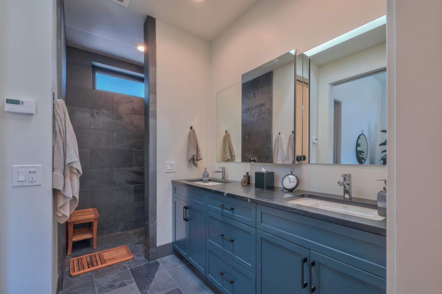Detail Gallery Image 14 of 33 For 8 El Caminito Rd, Carmel Valley,  CA 93924 - 3 Beds | 3/2 Baths