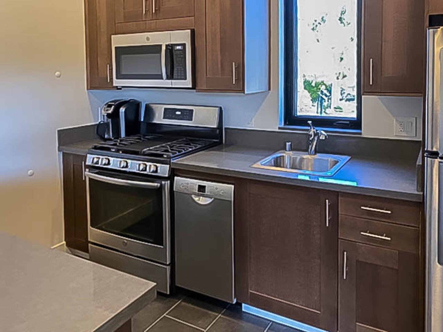 Detail Gallery Image 20 of 33 For 8 El Caminito Rd, Carmel Valley,  CA 93924 - 3 Beds | 3/2 Baths