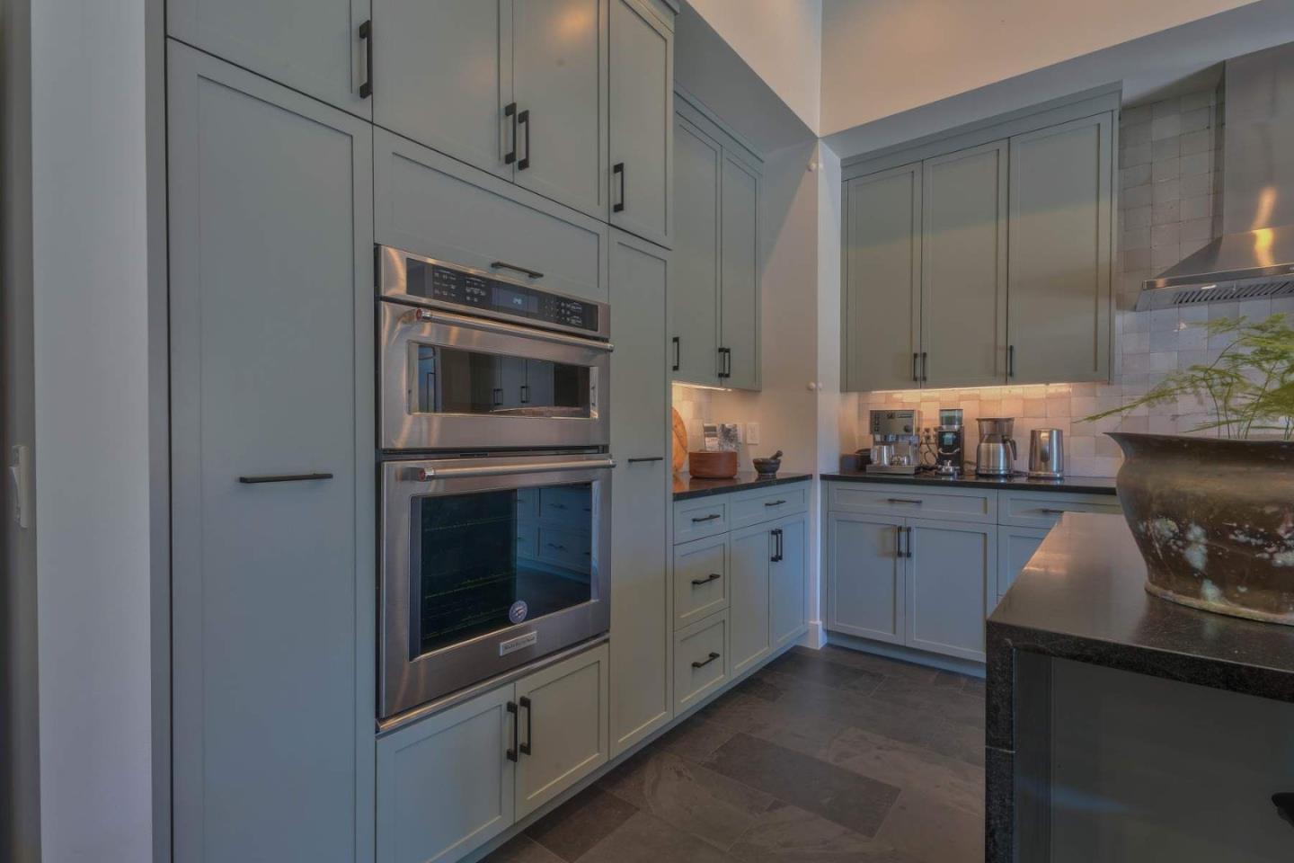Detail Gallery Image 6 of 33 For 8 El Caminito Rd, Carmel Valley,  CA 93924 - 3 Beds | 3/2 Baths