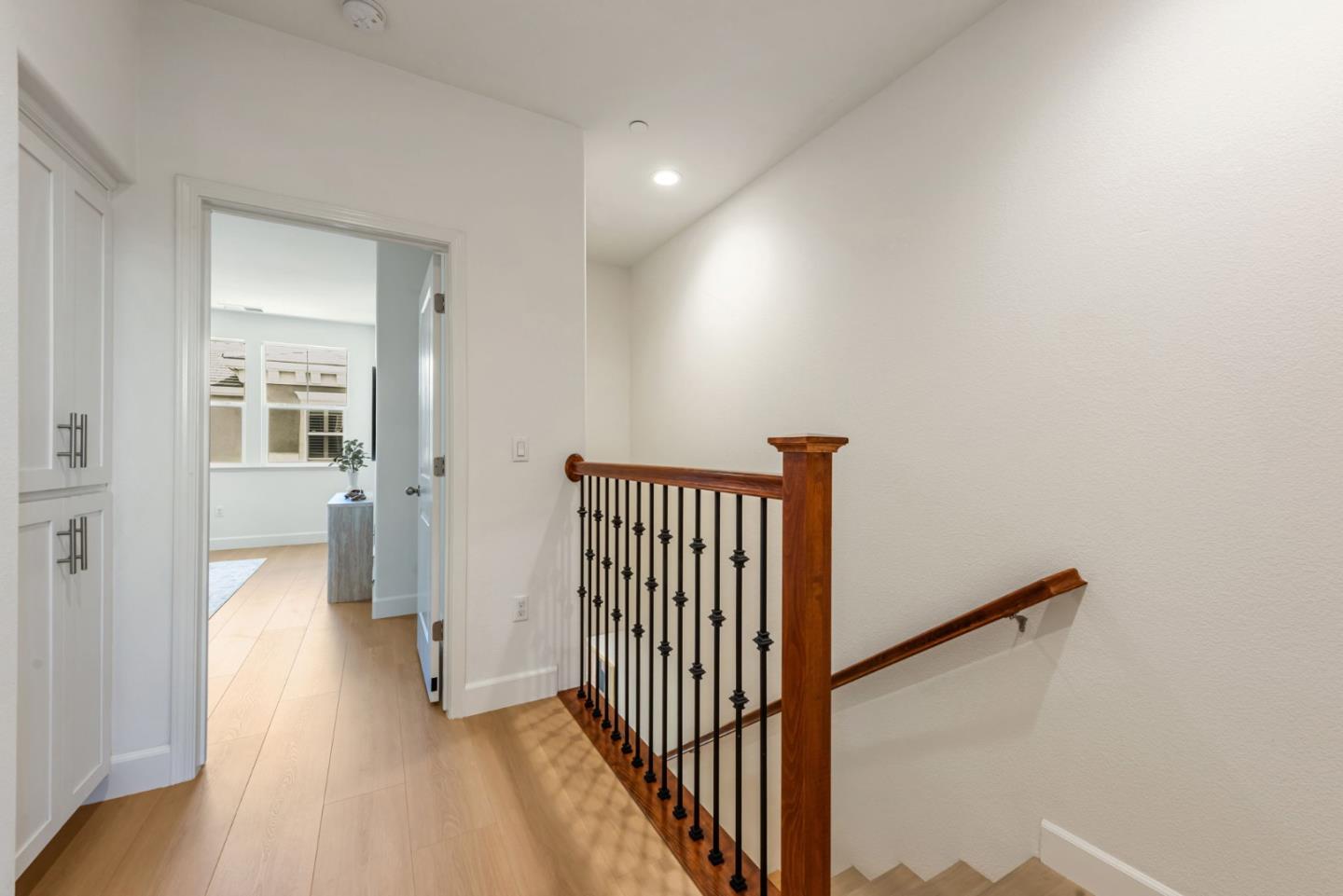 Detail Gallery Image 13 of 32 For 38920 Snapdragon Pl, Newark,  CA 94560 - 3 Beds | 3/1 Baths