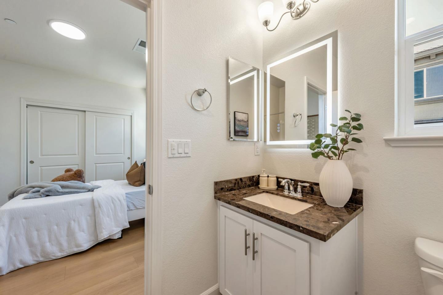 Detail Gallery Image 20 of 32 For 38920 Snapdragon Pl, Newark,  CA 94560 - 3 Beds | 3/1 Baths