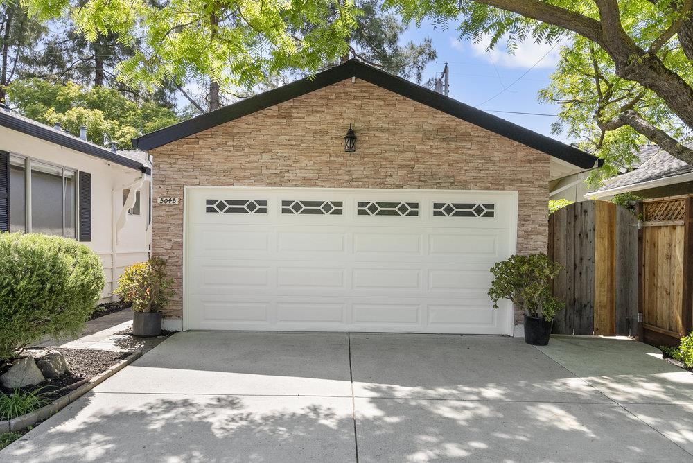Detail Gallery Image 27 of 32 For 5045 Rafton Dr, San Jose,  CA 95124 - 4 Beds | 2/1 Baths