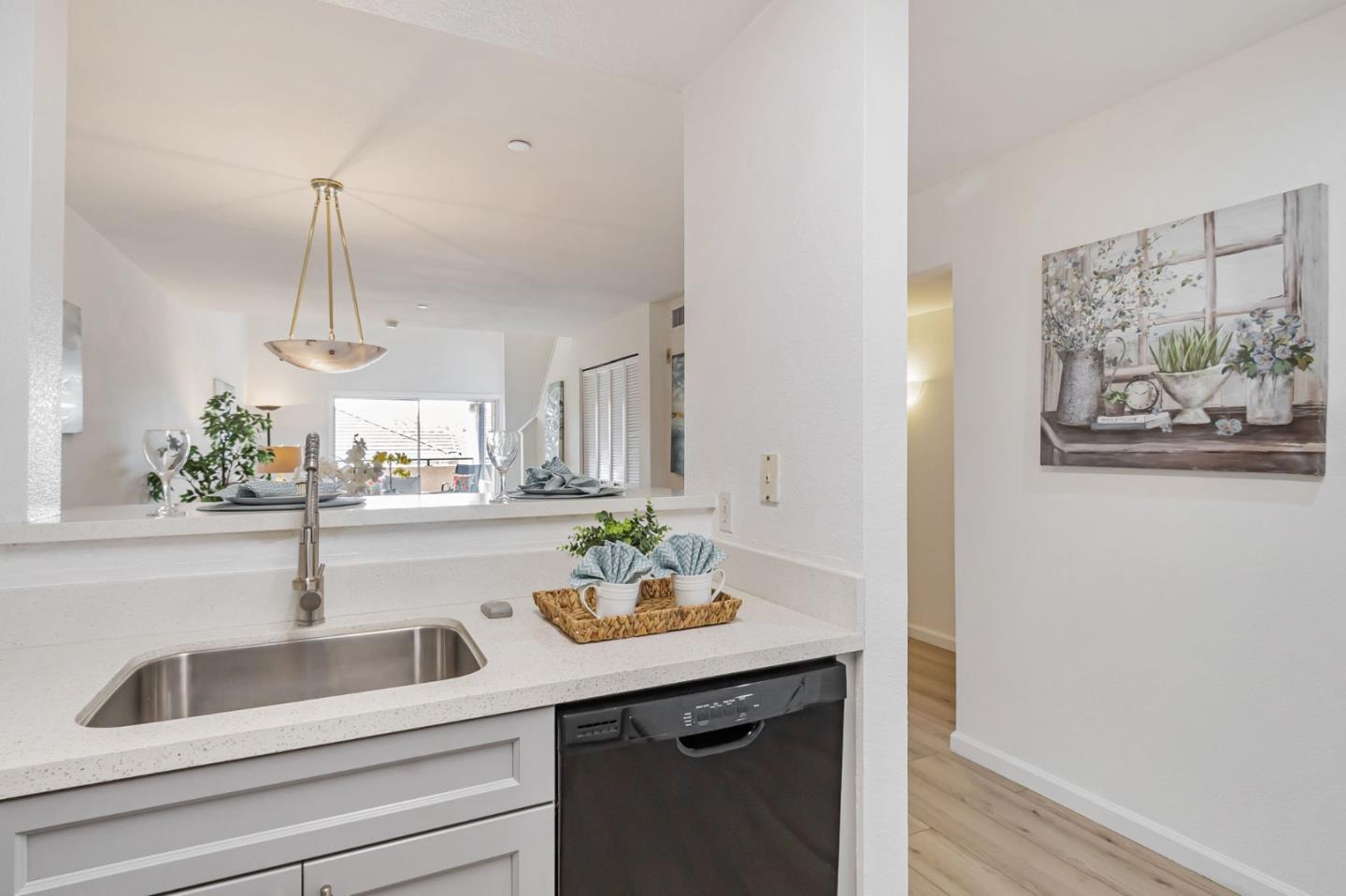 Detail Gallery Image 12 of 45 For 314 Morning Star Dr, San Jose,  CA 95131 - 3 Beds | 2 Baths
