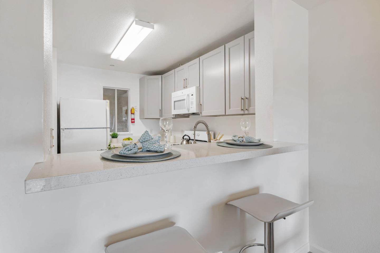 Detail Gallery Image 14 of 45 For 314 Morning Star Dr, San Jose,  CA 95131 - 3 Beds | 2 Baths