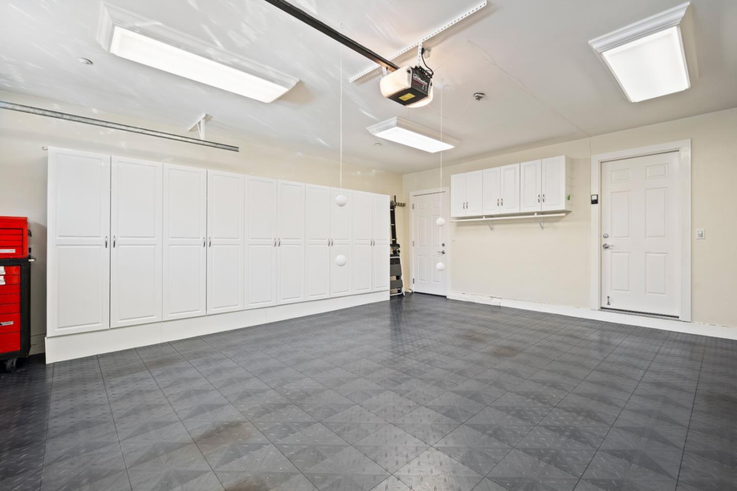 Detail Gallery Image 31 of 45 For 1147 Arrowhead Rd, Pebble Beach,  CA 93953 - 3 Beds | 2 Baths