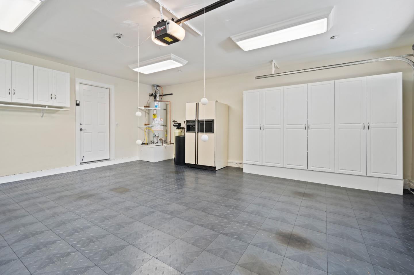 Detail Gallery Image 33 of 45 For 1147 Arrowhead Rd, Pebble Beach,  CA 93953 - 3 Beds | 2 Baths