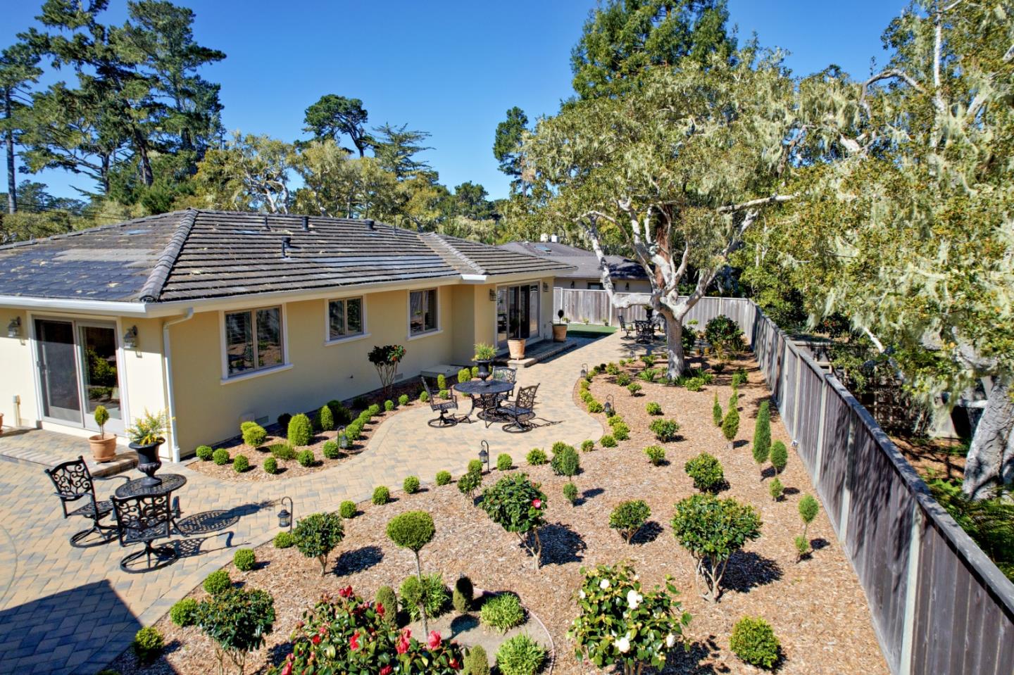 Detail Gallery Image 37 of 45 For 1147 Arrowhead Rd, Pebble Beach,  CA 93953 - 3 Beds | 2 Baths