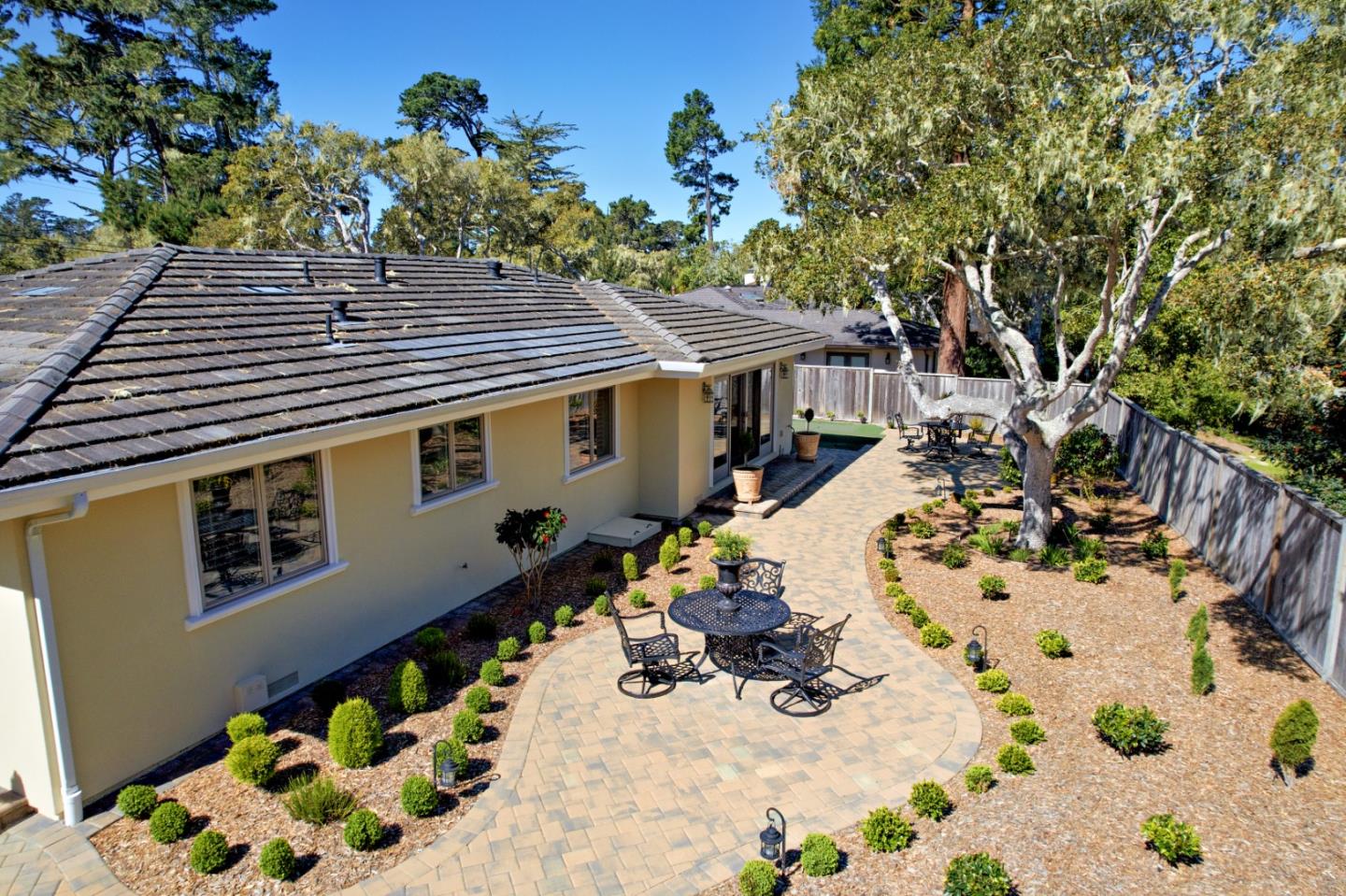 Detail Gallery Image 38 of 45 For 1147 Arrowhead Rd, Pebble Beach,  CA 93953 - 3 Beds | 2 Baths