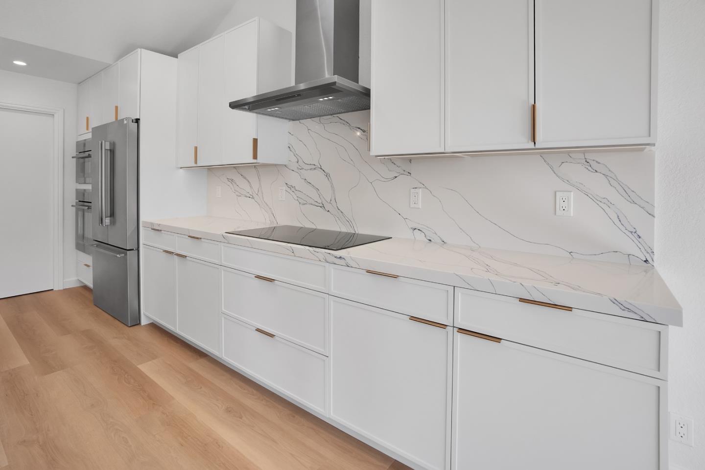 Detail Gallery Image 13 of 23 For 94 Frederick St #C,  Santa Cruz,  CA 95062 - 3 Beds | 3/1 Baths