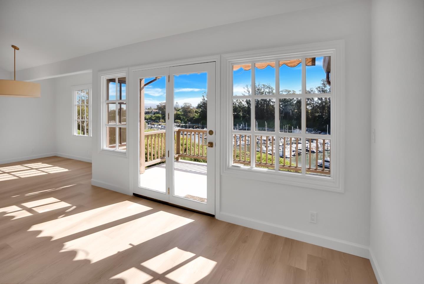 Detail Gallery Image 15 of 23 For 94 Frederick St #C,  Santa Cruz,  CA 95062 - 3 Beds | 3/1 Baths