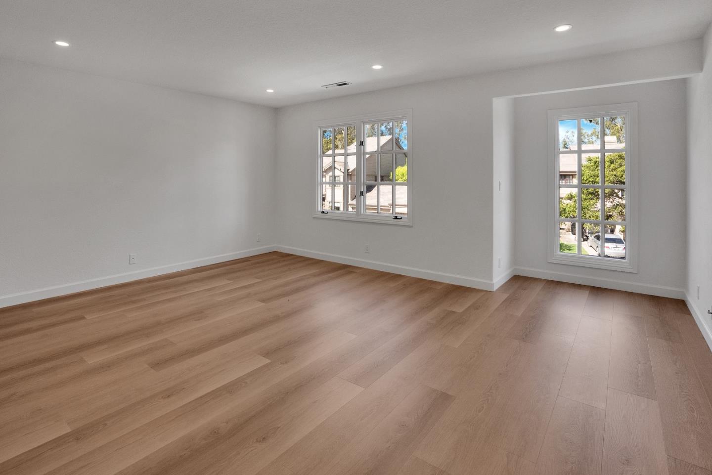 Detail Gallery Image 17 of 23 For 94 Frederick St #C,  Santa Cruz,  CA 95062 - 3 Beds | 3/1 Baths