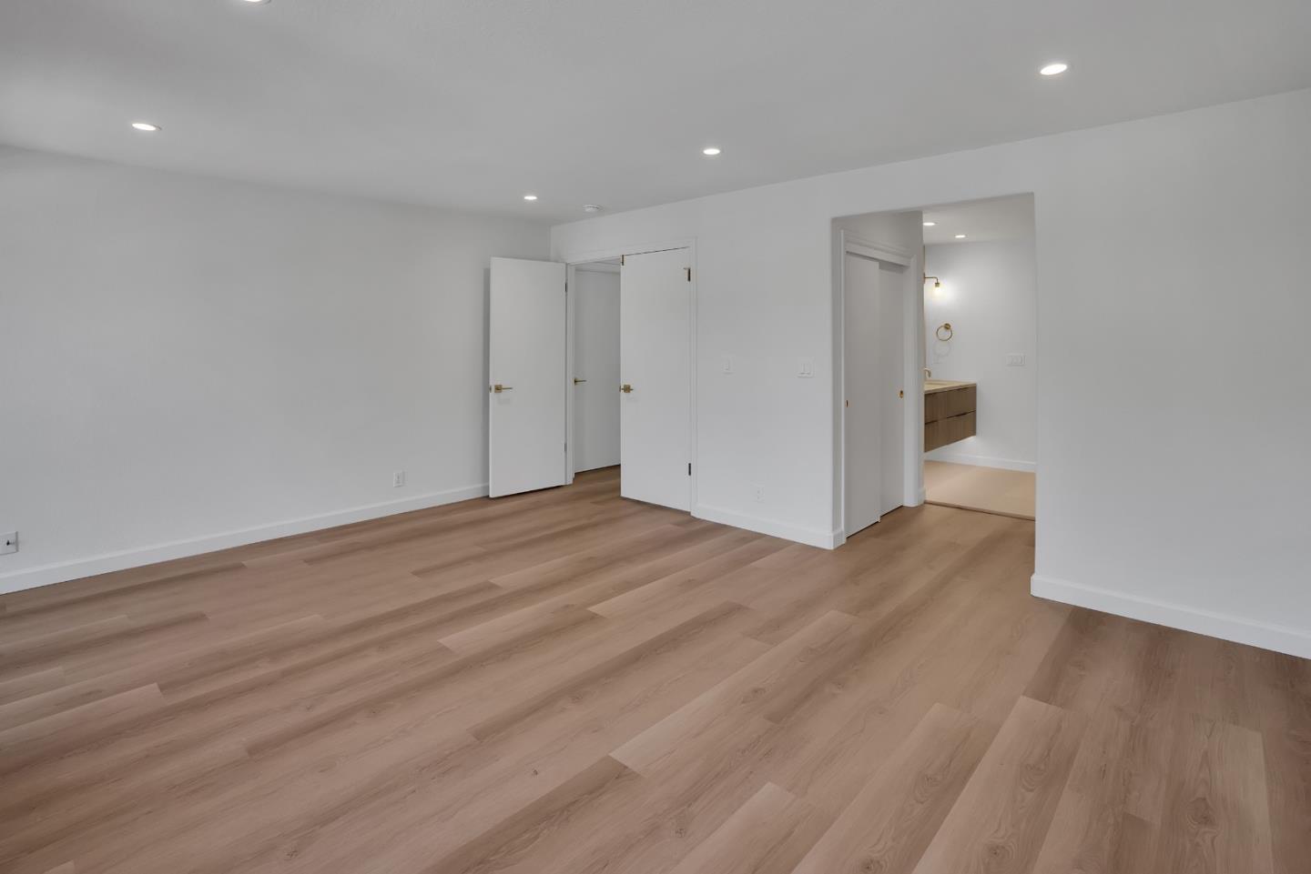 Detail Gallery Image 18 of 23 For 94 Frederick St #C,  Santa Cruz,  CA 95062 - 3 Beds | 3/1 Baths