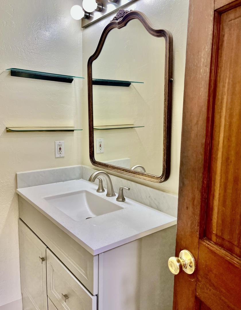 Detail Gallery Image 13 of 21 For 219 San Jose Ave, Capitola,  CA 95010 - – Beds | – Baths