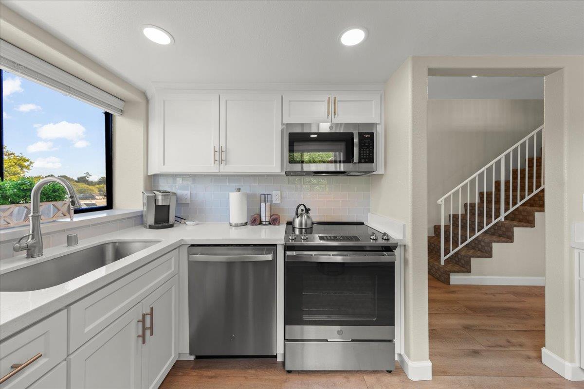 Detail Gallery Image 15 of 51 For 29 Seascape Resort Dr, Aptos,  CA 95003 - 2 Beds | 2/1 Baths