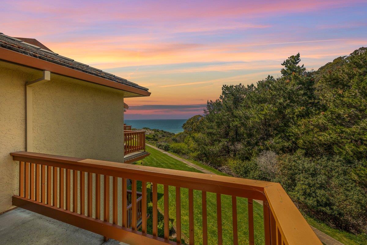 Detail Gallery Image 2 of 51 For 29 Seascape Resort Dr, Aptos,  CA 95003 - 2 Beds | 2/1 Baths