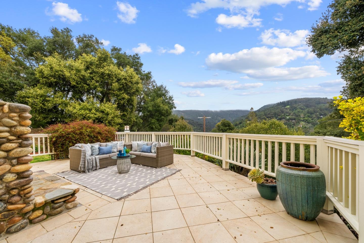 Detail Gallery Image 25 of 83 For 18101 Idylwild Rd, Los Gatos,  CA 95033 - 4 Beds | 2/1 Baths