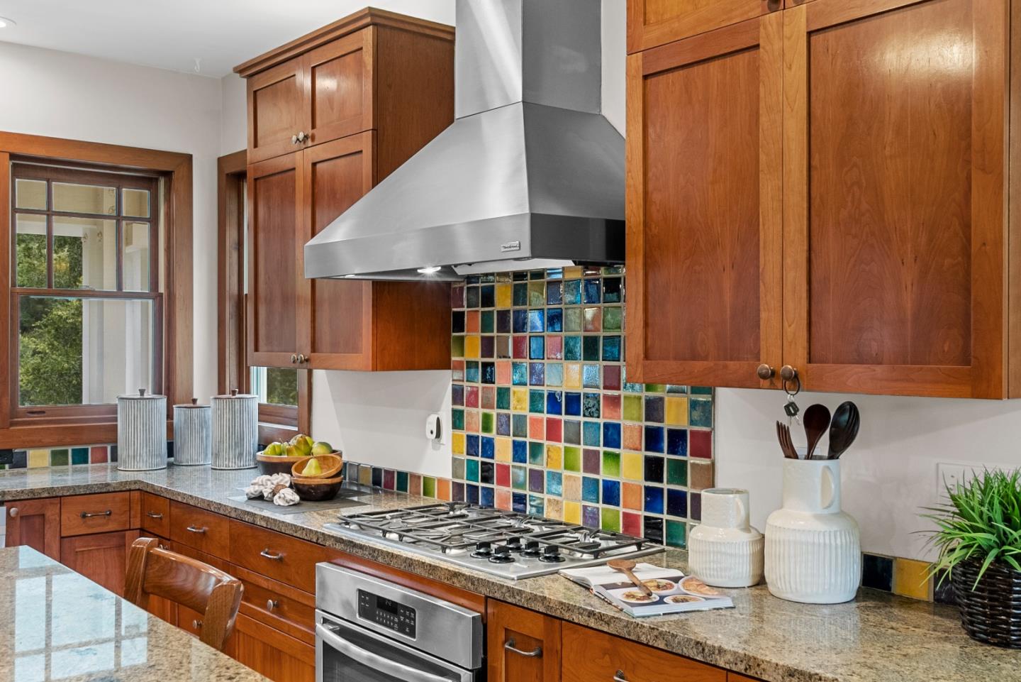 Detail Gallery Image 38 of 83 For 18101 Idylwild Rd, Los Gatos,  CA 95033 - 4 Beds | 2/1 Baths
