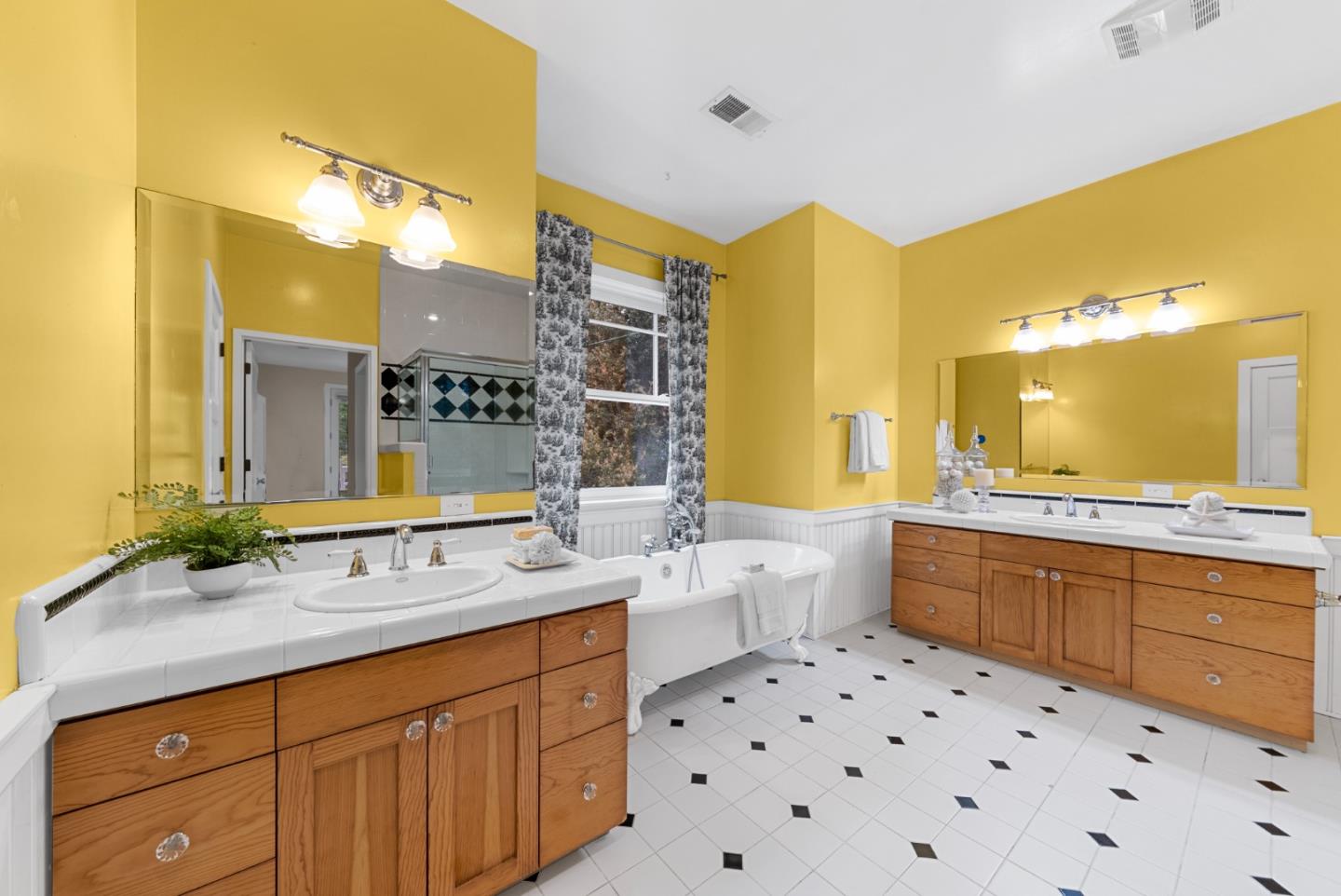 Detail Gallery Image 59 of 83 For 18101 Idylwild Rd, Los Gatos,  CA 95033 - 4 Beds | 2/1 Baths