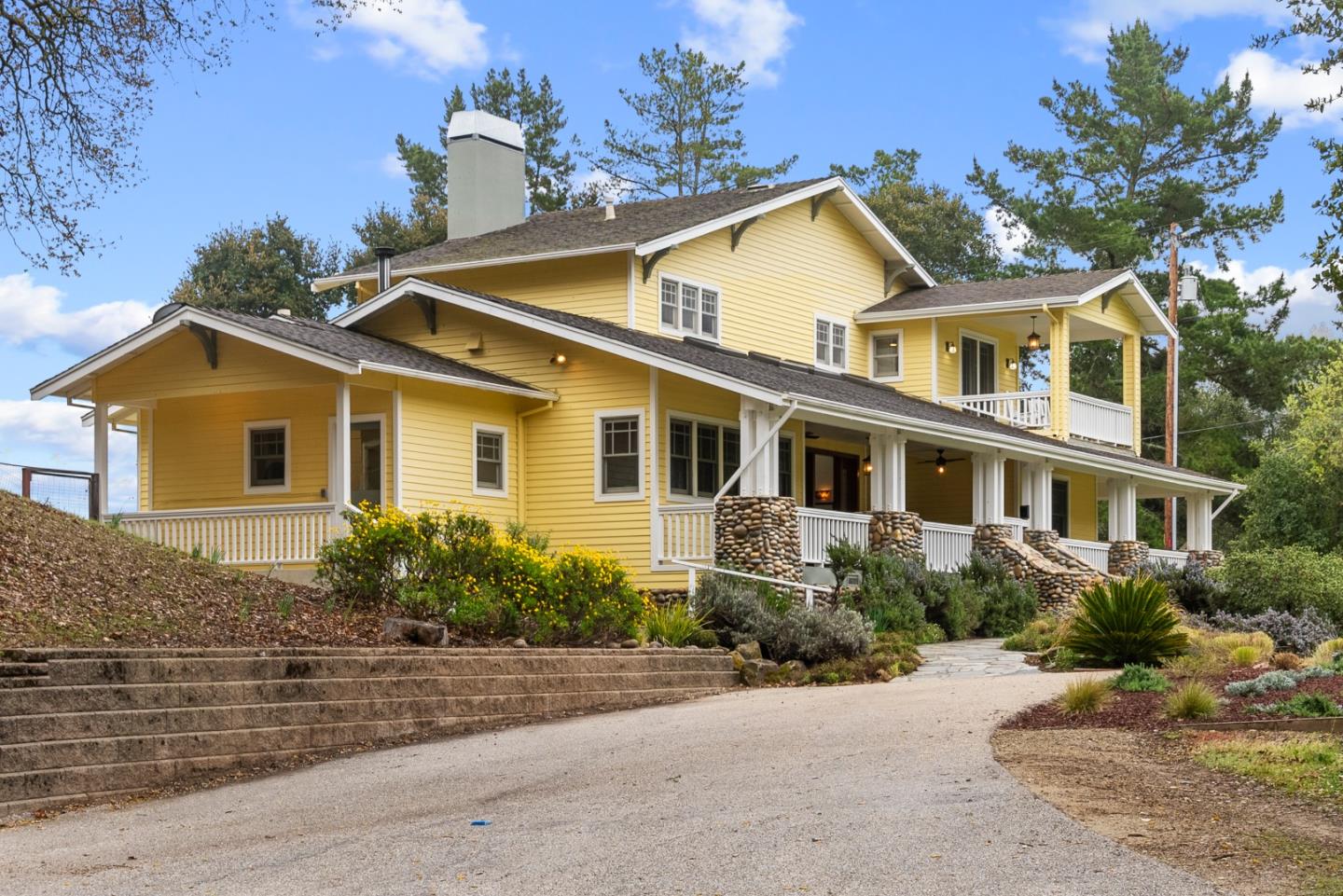Detail Gallery Image 6 of 83 For 18101 Idylwild Rd, Los Gatos,  CA 95033 - 4 Beds | 2/1 Baths