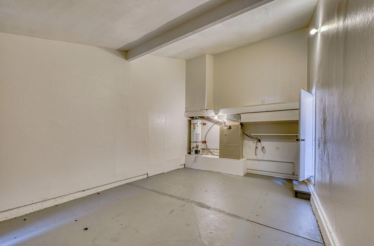 Detail Gallery Image 13 of 27 For 20 Alisa Cir, Watsonville,  CA 95076 - 2 Beds | 1/1 Baths