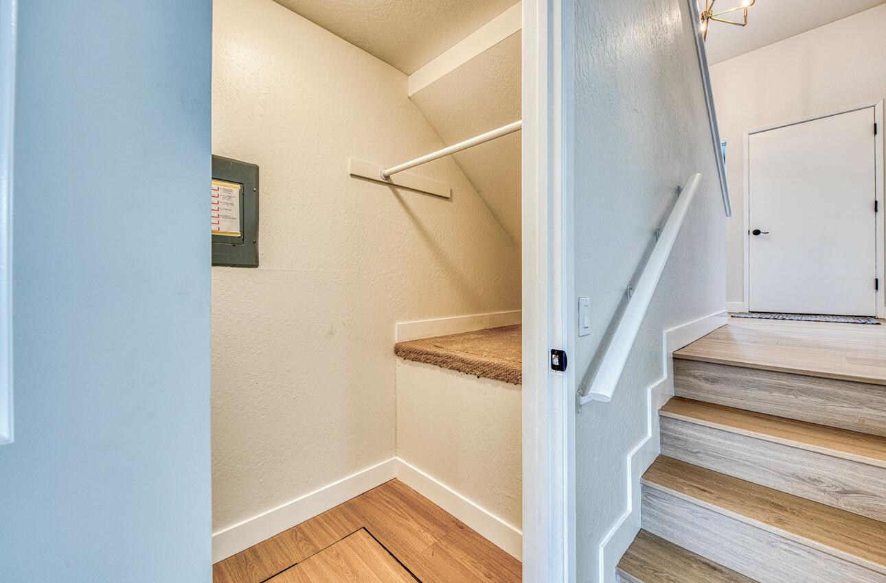 Detail Gallery Image 20 of 27 For 20 Alisa Cir, Watsonville,  CA 95076 - 2 Beds | 1/1 Baths