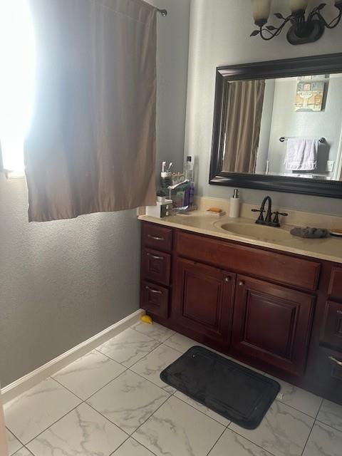 Detail Gallery Image 6 of 24 For 3514 Ramstad Dr, San Jose,  CA 95127 - 6 Beds | 3/1 Baths