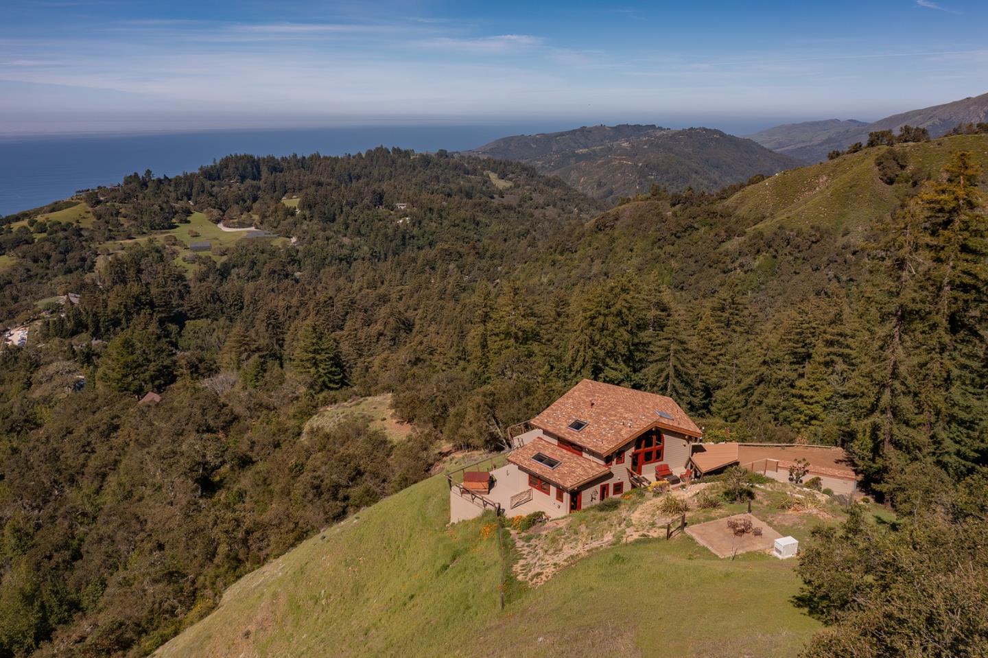 Detail Gallery Image 2 of 40 For 47600 Coast Ridge Rd, Big Sur,  CA 93920 - 2 Beds | 2 Baths