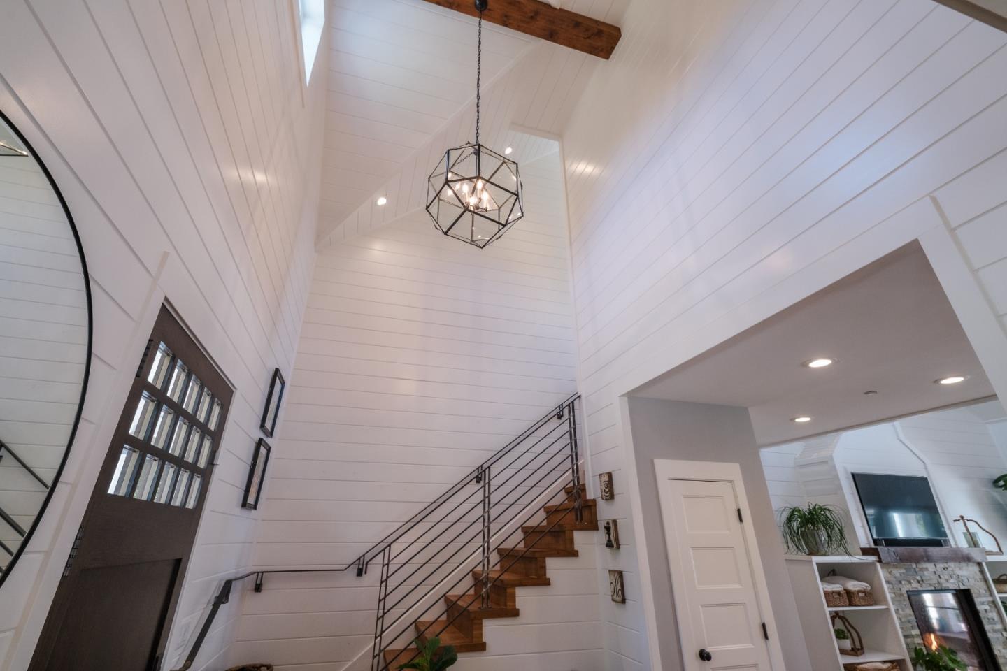 Detail Gallery Image 13 of 74 For 10555 Watsonville Rd, Gilroy,  CA 95020 - 4 Beds | 3/1 Baths