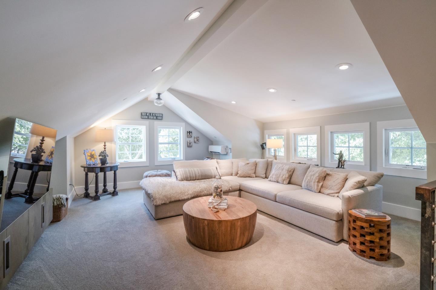 Detail Gallery Image 35 of 74 For 10555 Watsonville Rd, Gilroy,  CA 95020 - 4 Beds | 3/1 Baths