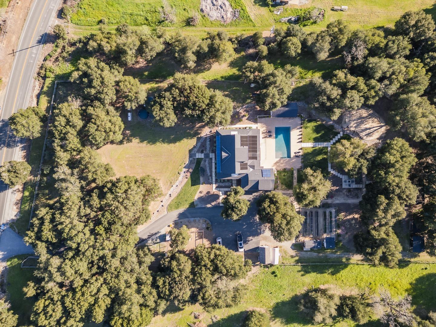 Detail Gallery Image 72 of 74 For 10555 Watsonville Rd, Gilroy,  CA 95020 - 4 Beds | 3/1 Baths