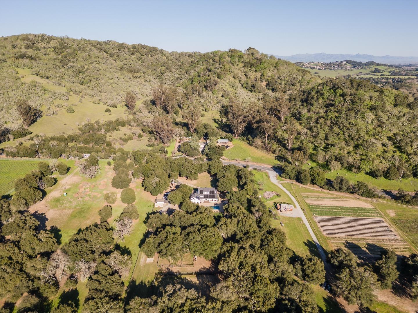 Detail Gallery Image 73 of 74 For 10555 Watsonville Rd, Gilroy,  CA 95020 - 4 Beds | 3/1 Baths