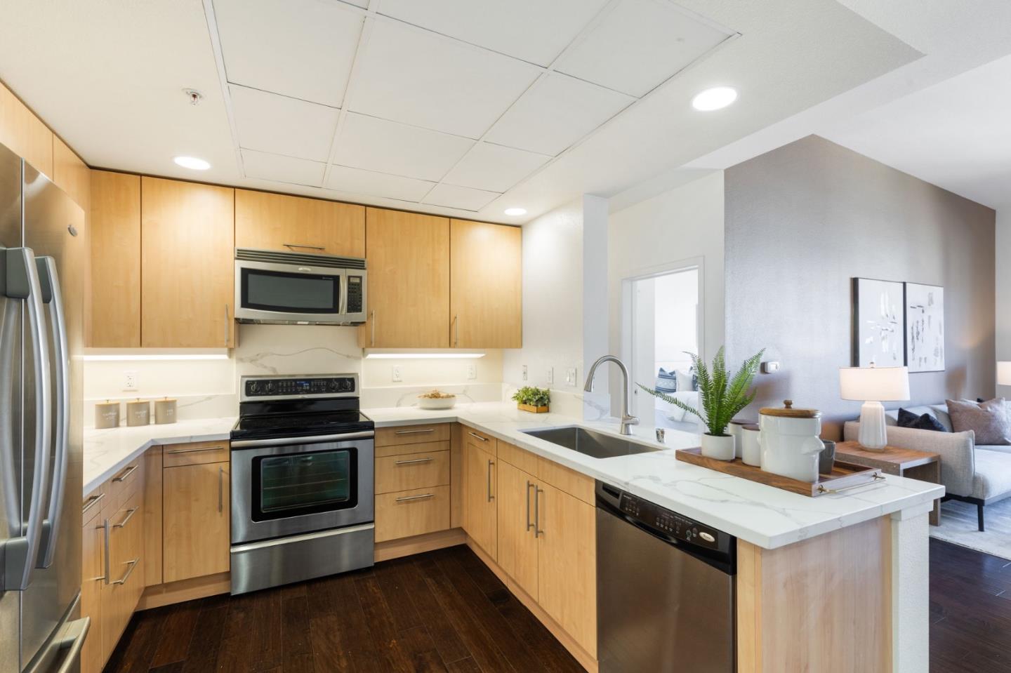 Detail Gallery Image 5 of 30 For 88 Bush St #4114,  San Jose,  CA 95126 - 2 Beds | 2 Baths