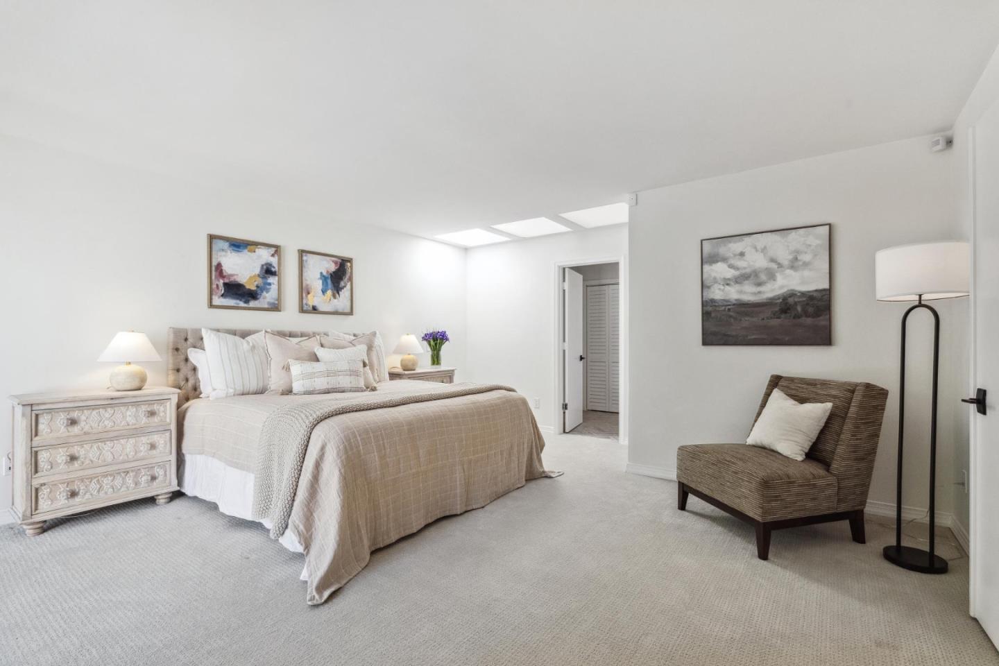Detail Gallery Image 14 of 42 For 9504 Alder Ct, Carmel,  CA 93923 - 3 Beds | 3 Baths