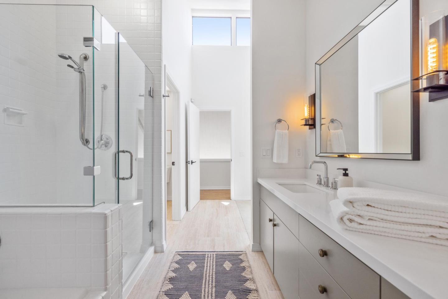 Detail Gallery Image 25 of 42 For 9504 Alder Ct, Carmel,  CA 93923 - 3 Beds | 3 Baths