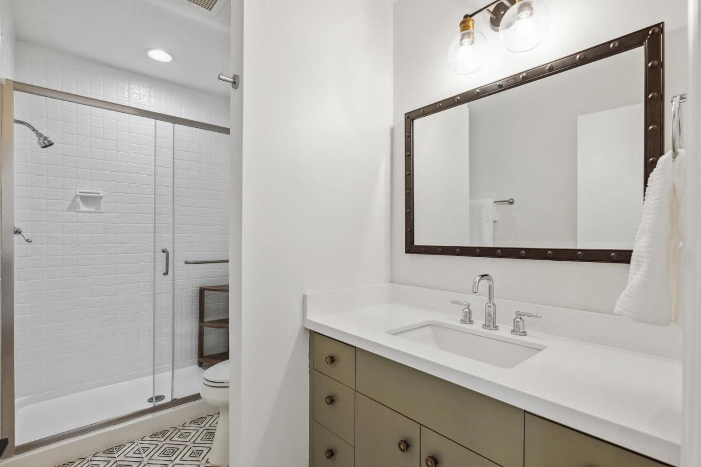 Detail Gallery Image 29 of 42 For 9504 Alder Ct, Carmel,  CA 93923 - 3 Beds | 3 Baths