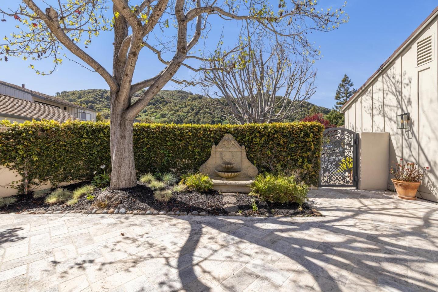 Detail Gallery Image 35 of 42 For 9504 Alder Ct, Carmel,  CA 93923 - 3 Beds | 3 Baths