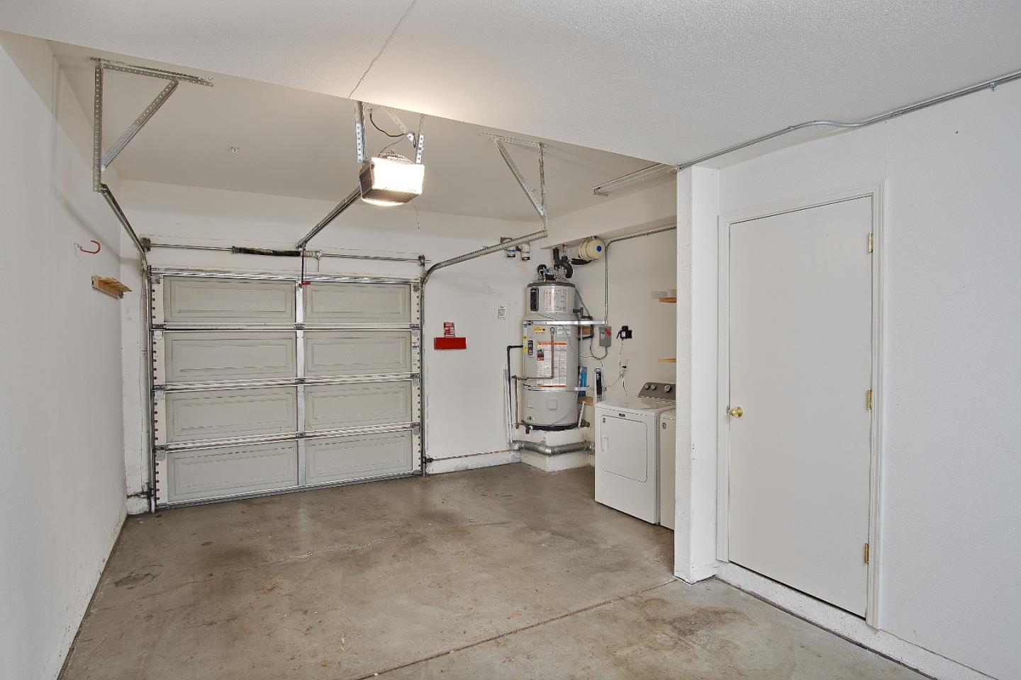 Detail Gallery Image 19 of 28 For 727 Northrup St, San Jose,  CA 95126 - 2 Beds | 2 Baths