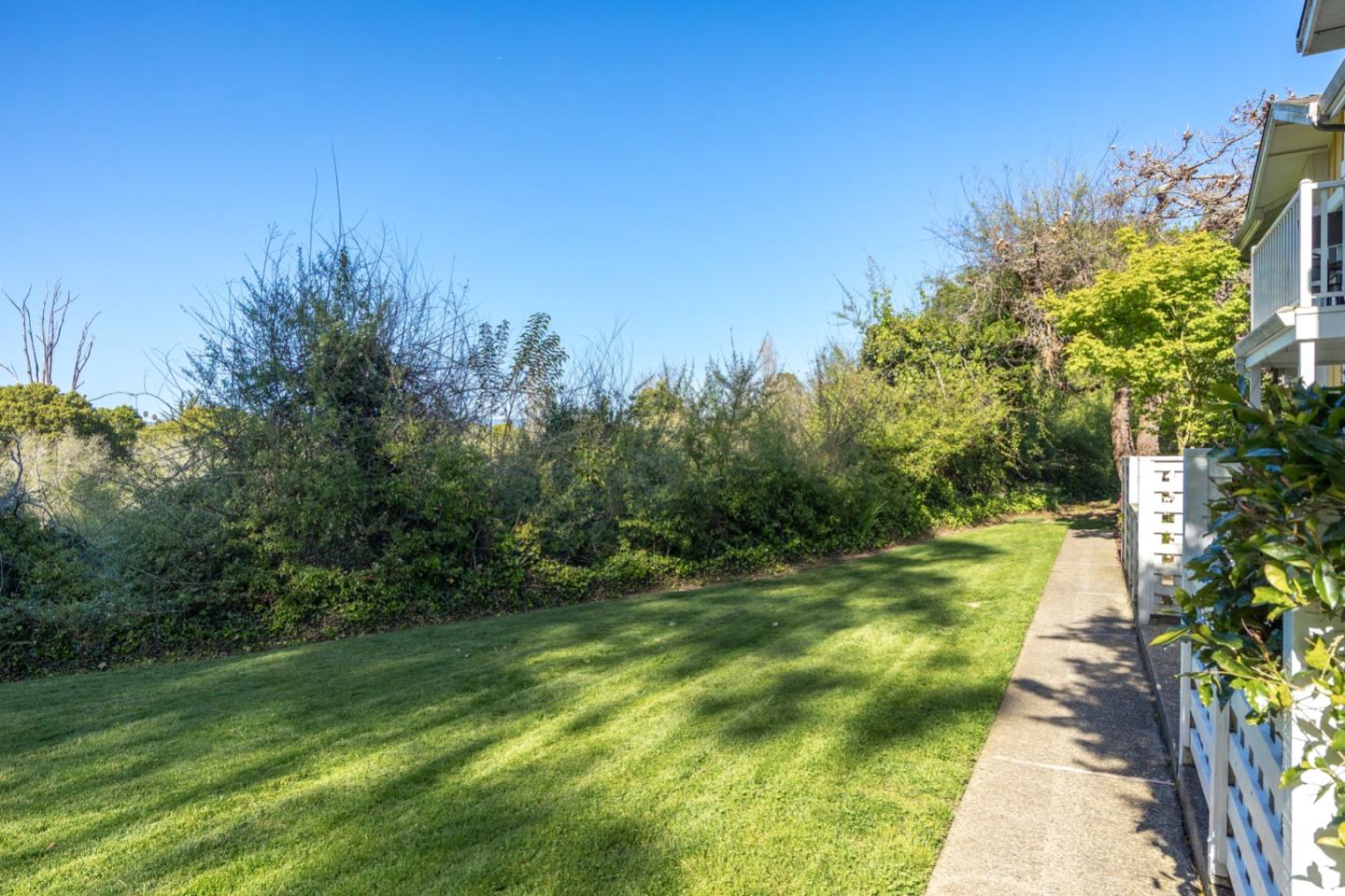 Detail Gallery Image 25 of 32 For 755 14th Ave #811,  Santa Cruz,  CA 95062 - 2 Beds | 1 Baths